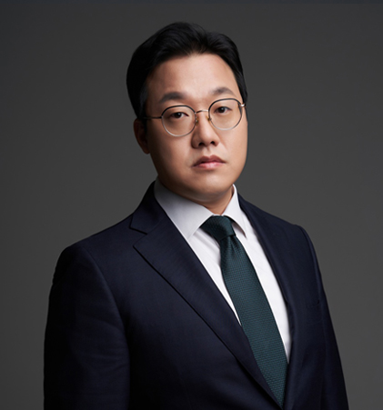 최경환 전문위원